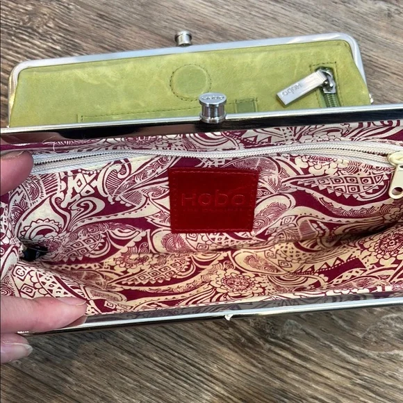 Hobo Lauren Clutch Wallet Leather Double Frame Dark Citron Moss Green Magnetic - Picture 6 of 16